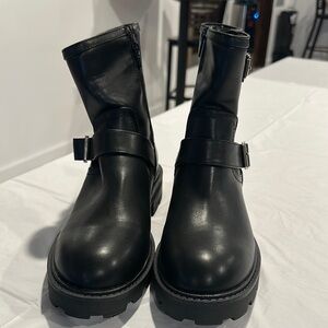 Black Women's Boots